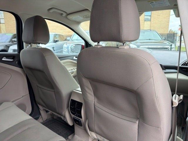 Ford Escape  2015