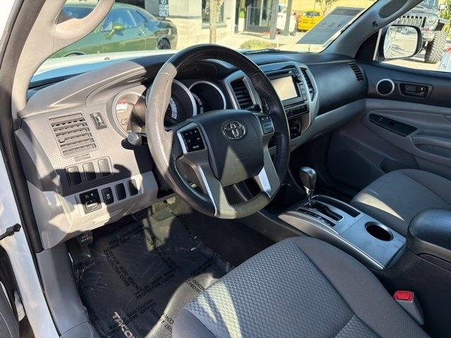 Toyota Tacoma  2013