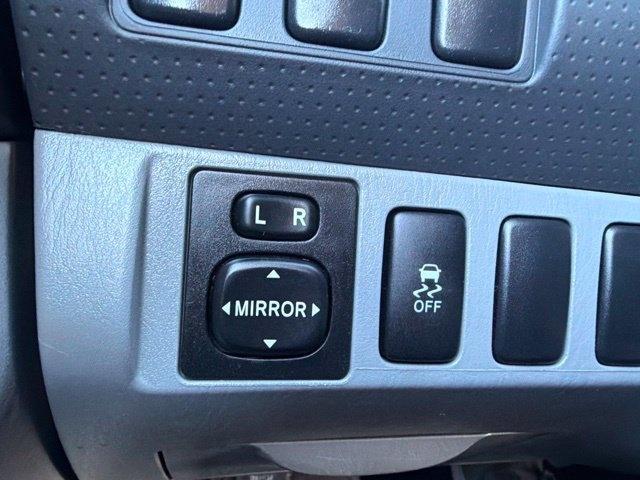 Toyota Tacoma  2013