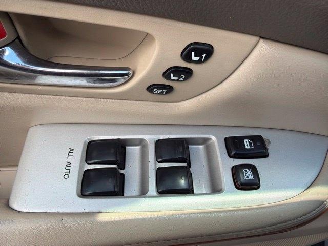 Lexus RX 330  2004