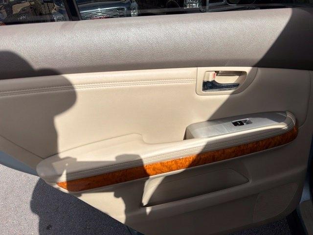 Lexus RX 330  2004