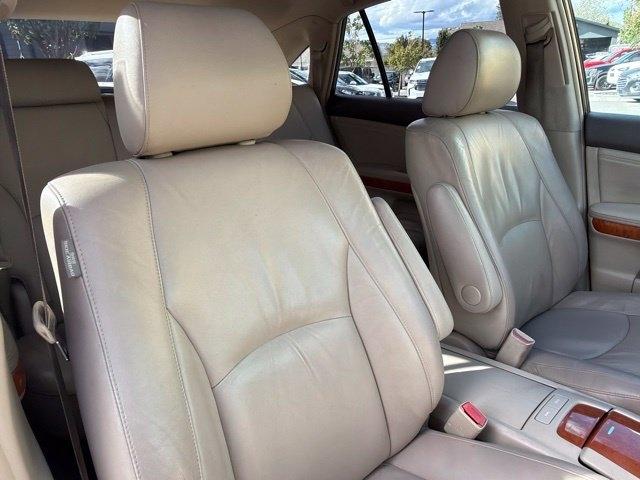 Lexus RX 330  2004
