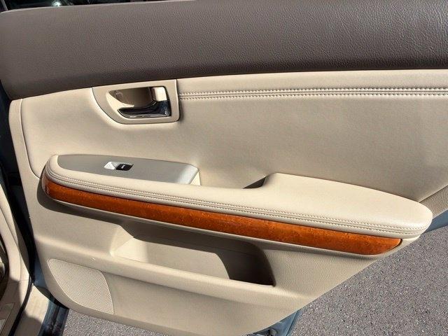 Lexus RX 330  2004