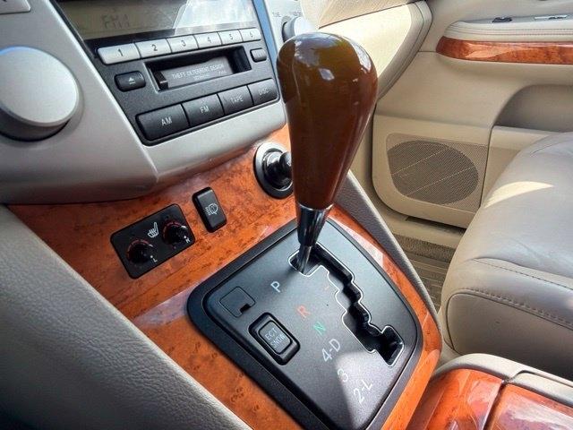 Lexus RX 330  2004