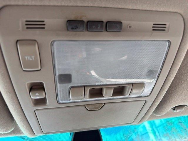 Lexus RX 330  2004