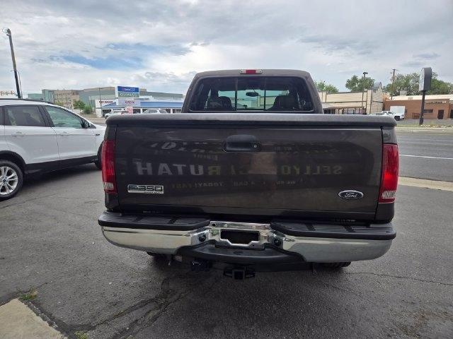Ford Super Duty F-350 SRW  2005