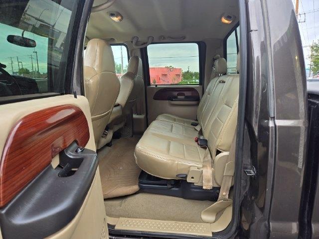 Ford Super Duty F-350 SRW  2005