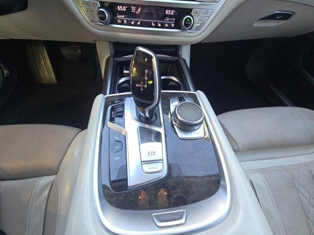 BMW 7 Series  2016