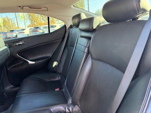 Lexus IS 250  2012