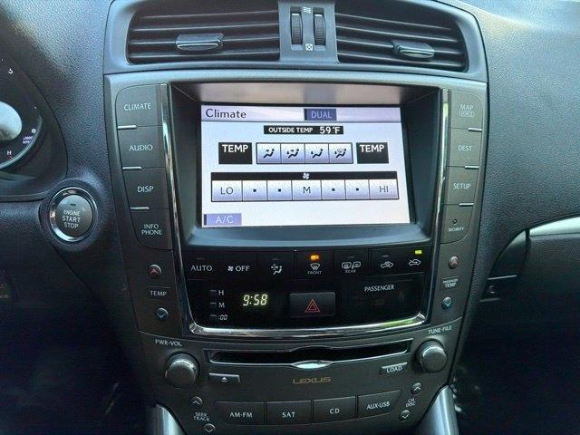 Lexus IS 250  2012