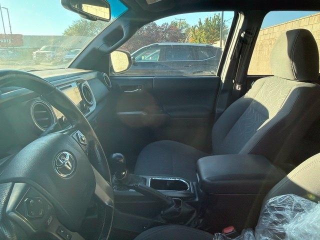 Toyota Tacoma  2016