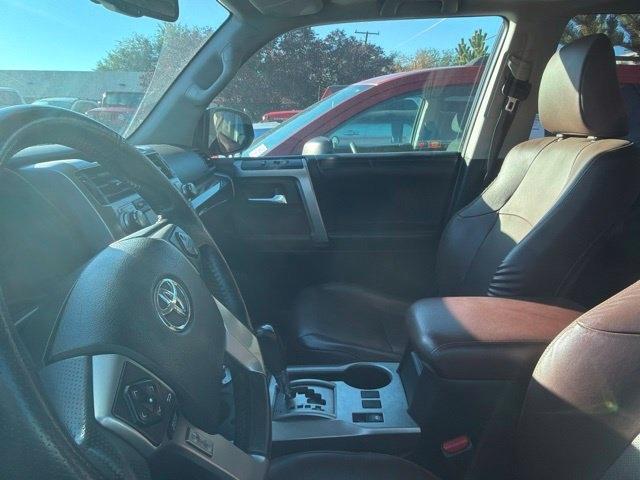 Toyota 4Runner  2016