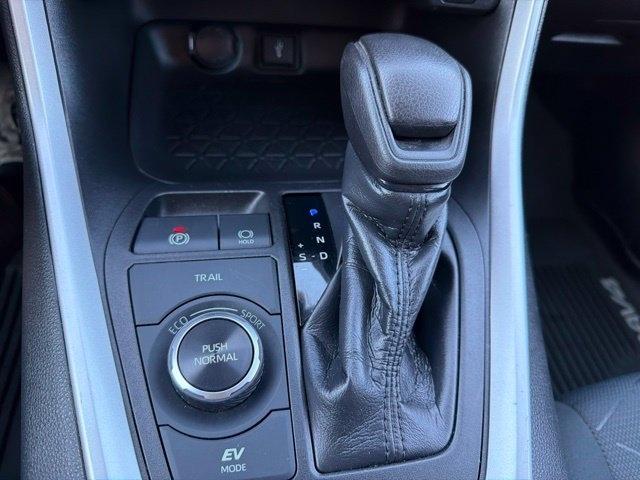 Toyota RAV4  2020