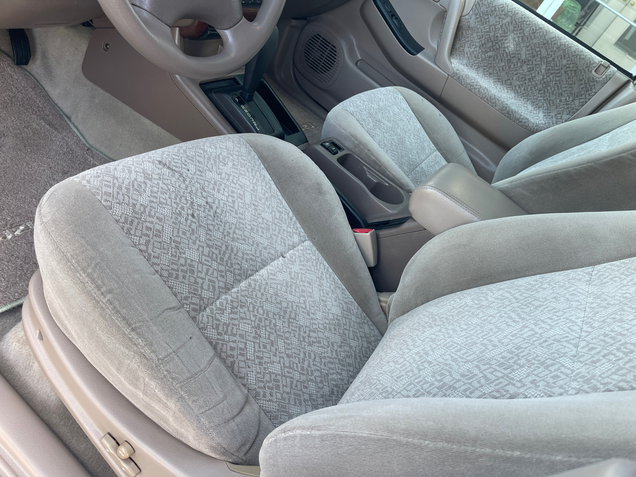 Isuzu Rodeo S V6 2WD 2001