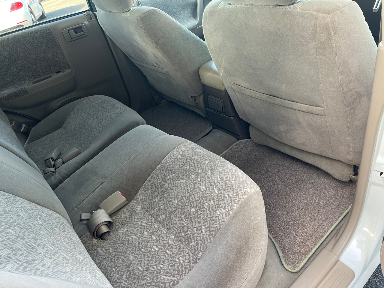 Isuzu Rodeo S V6 2WD 2001