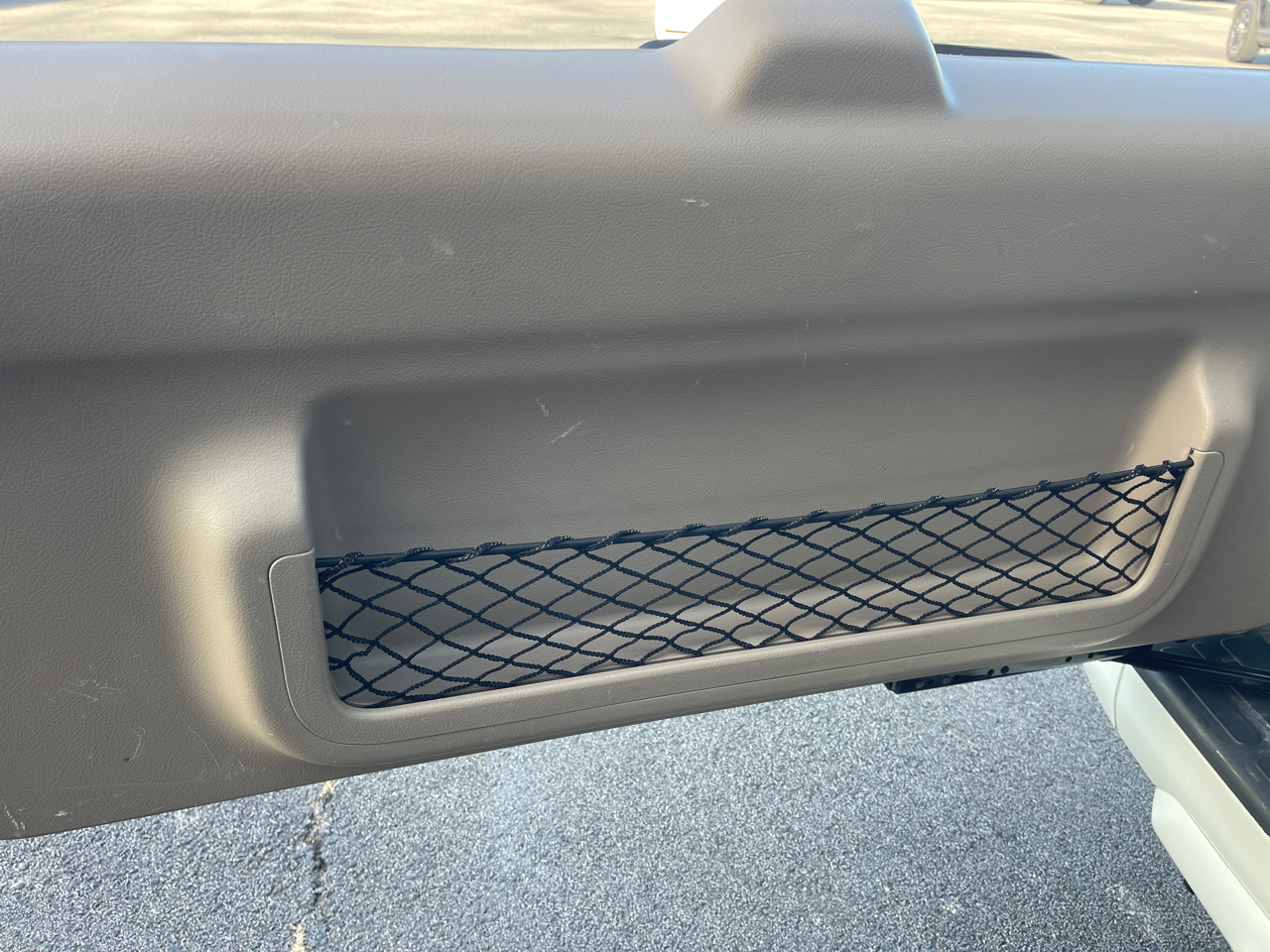 Isuzu Rodeo S V6 2WD 2001