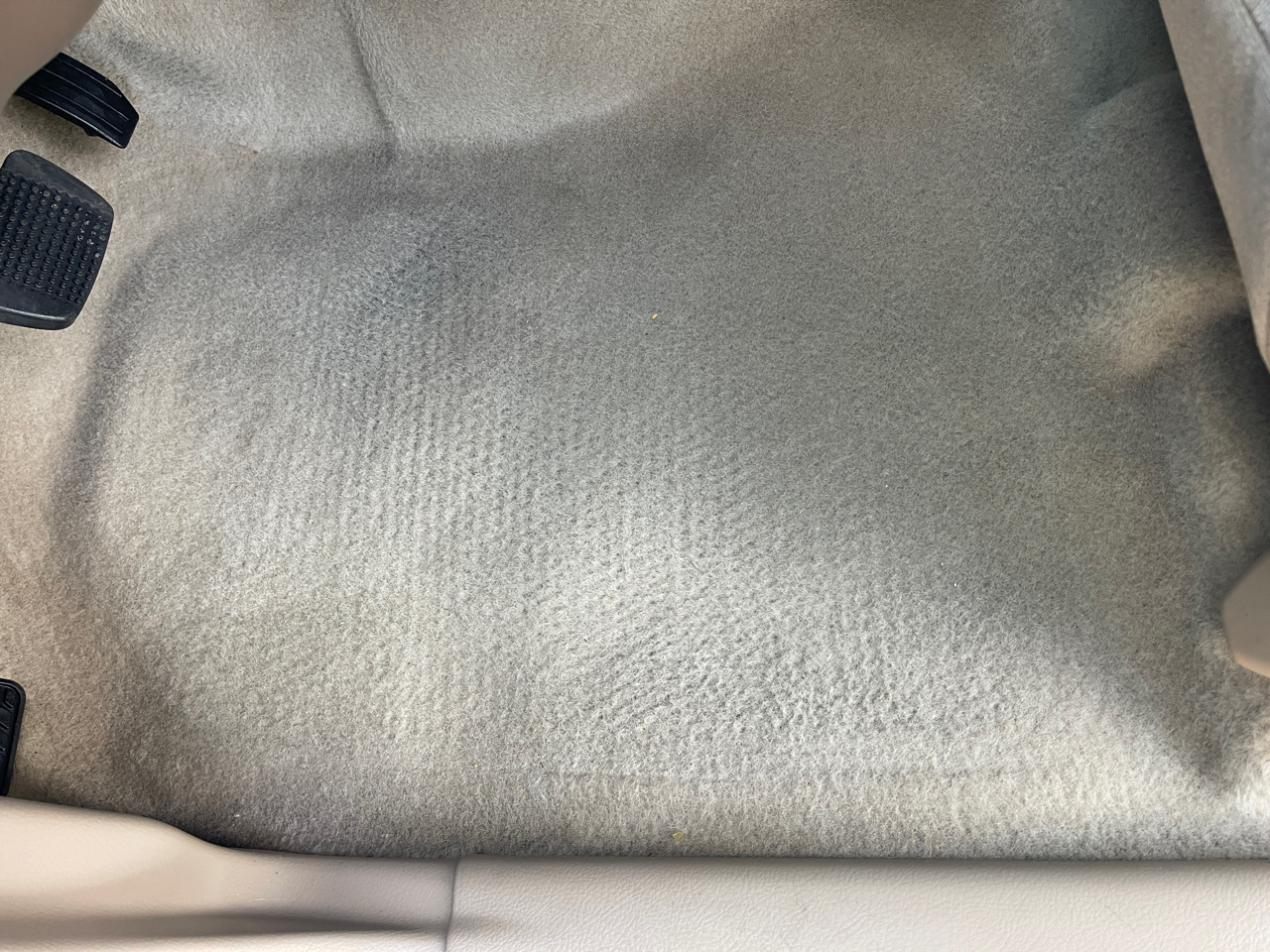 Isuzu Rodeo S V6 2WD 2001