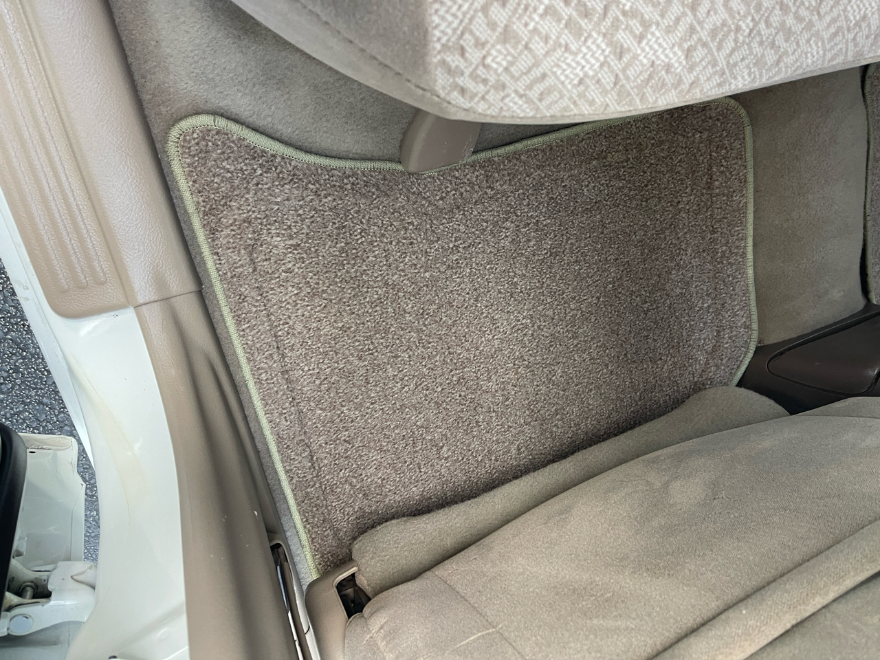 Isuzu Rodeo S V6 2WD 2001