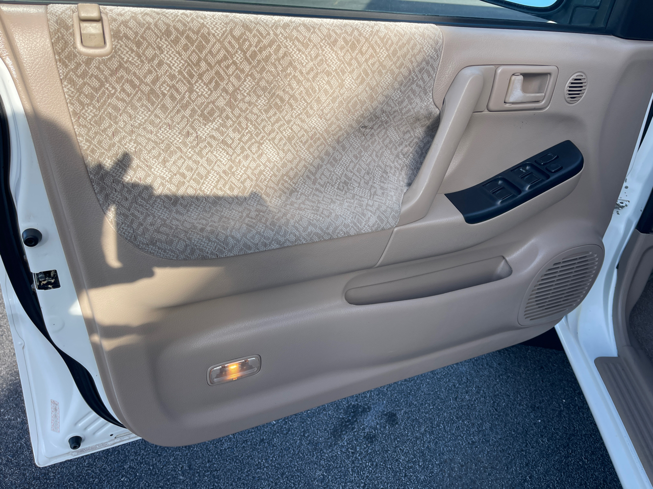 Isuzu Rodeo S V6 2WD 2001