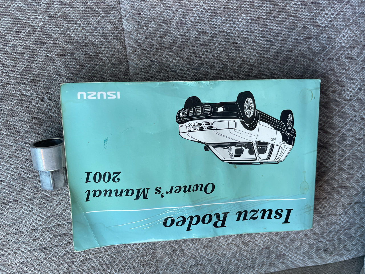 Isuzu Rodeo S V6 2WD 2001