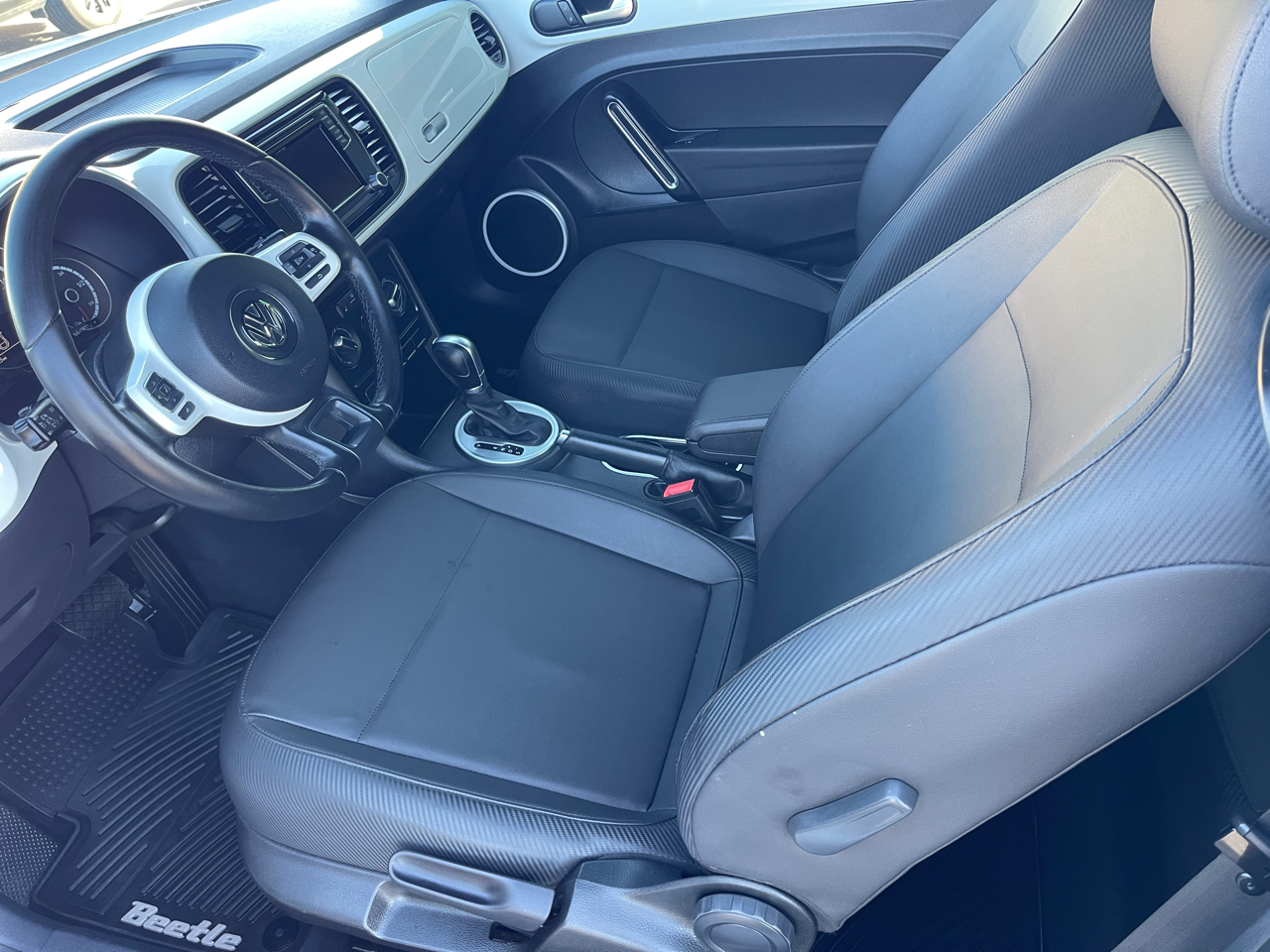 Volkswagen Beetle 1.8T PZEV 6A 2016