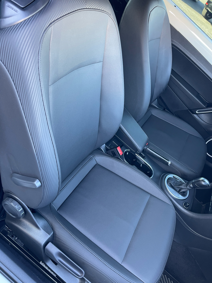 Volkswagen Beetle 1.8T PZEV 6A 2016