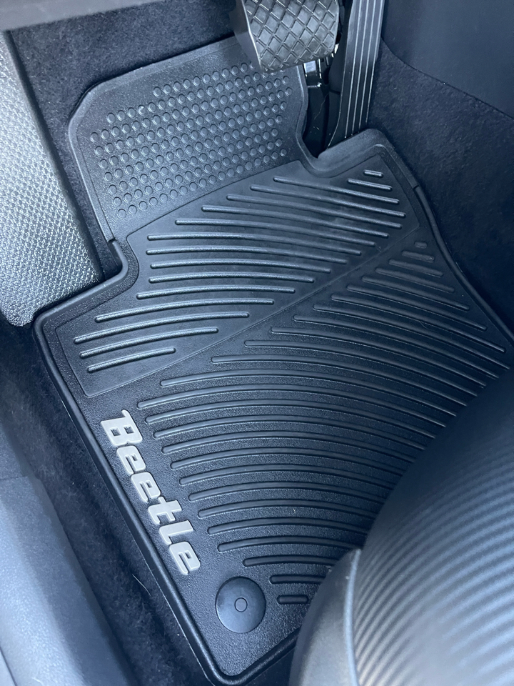 Volkswagen Beetle 1.8T PZEV 6A 2016