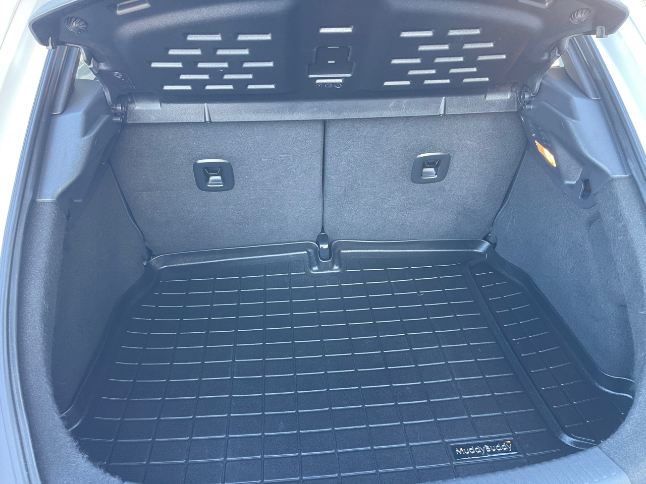 Volkswagen Beetle 1.8T PZEV 6A 2016