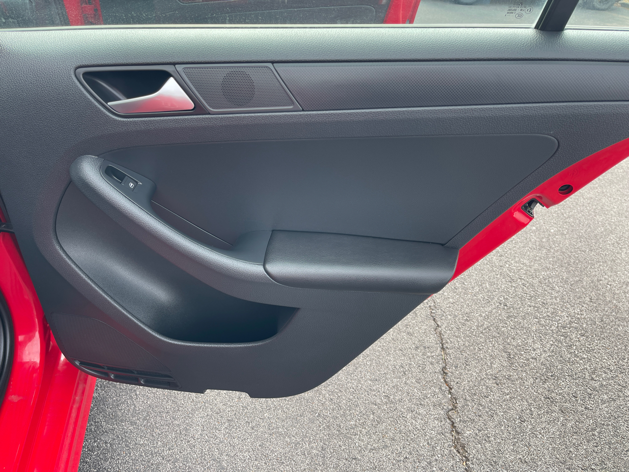 Volkswagen Jetta S 6A 2015