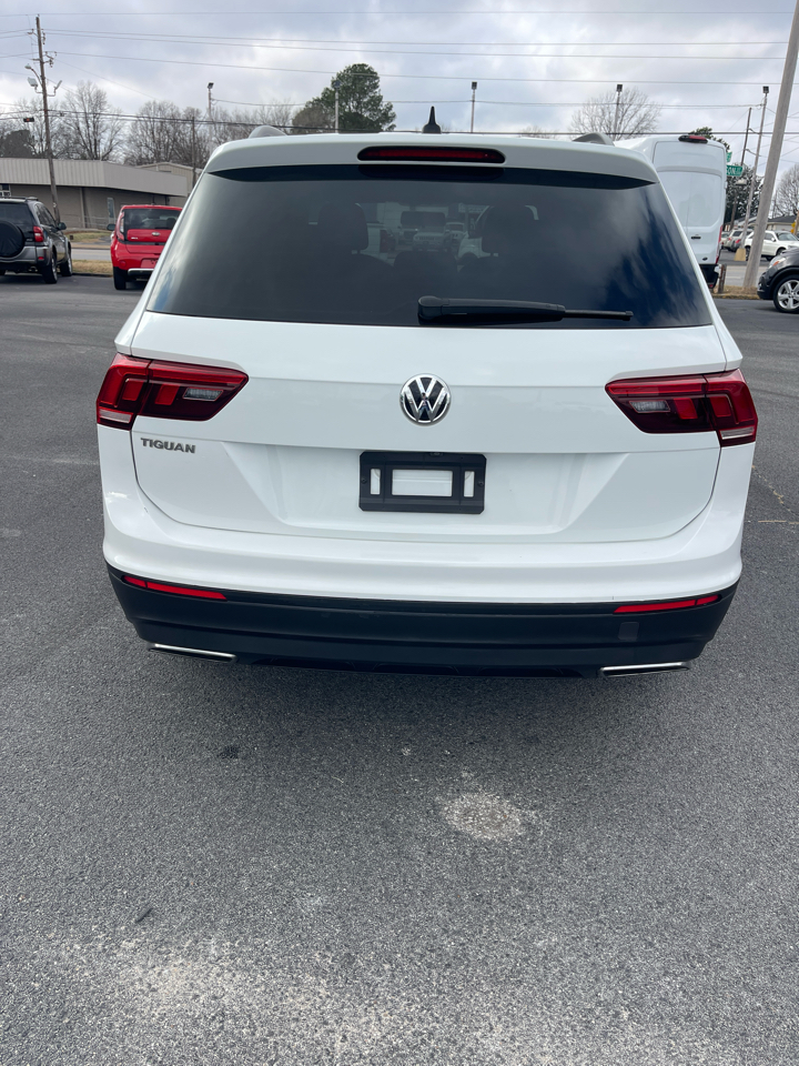Volkswagen Tiguan S 2021
