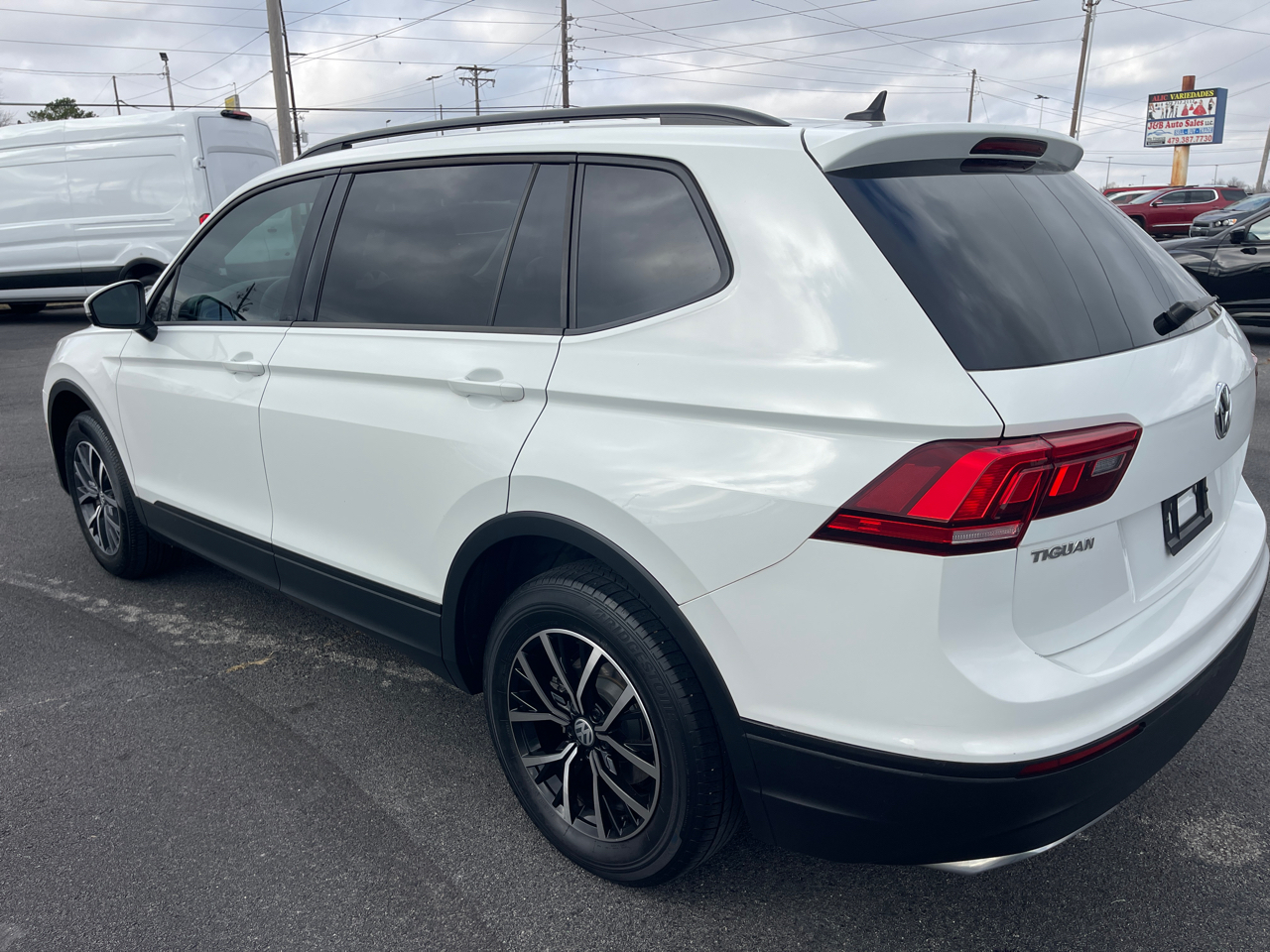Volkswagen Tiguan S 2021