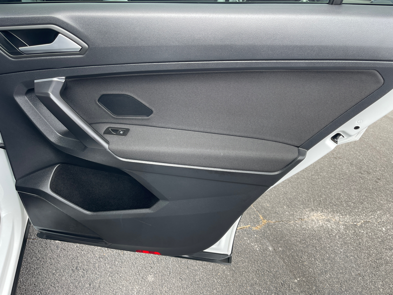 Volkswagen Tiguan S 2021