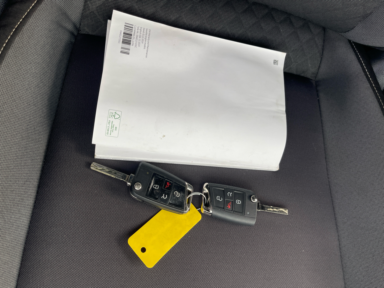 Volkswagen Tiguan S 2021