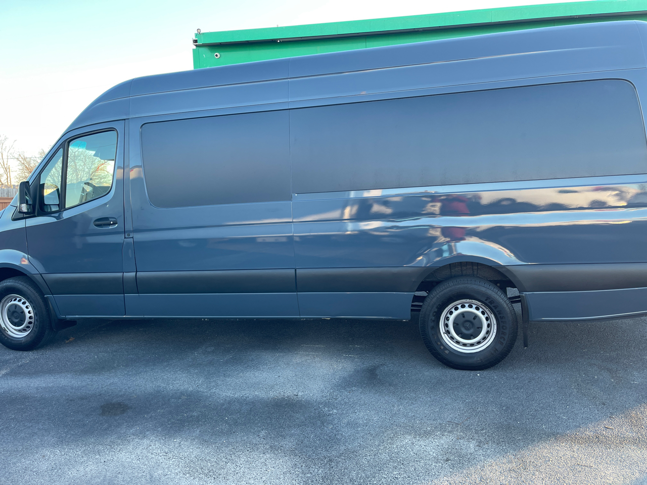 Mercedes-Benz Sprinter 3500 Wagon High Roof 170-in. WB 2019
