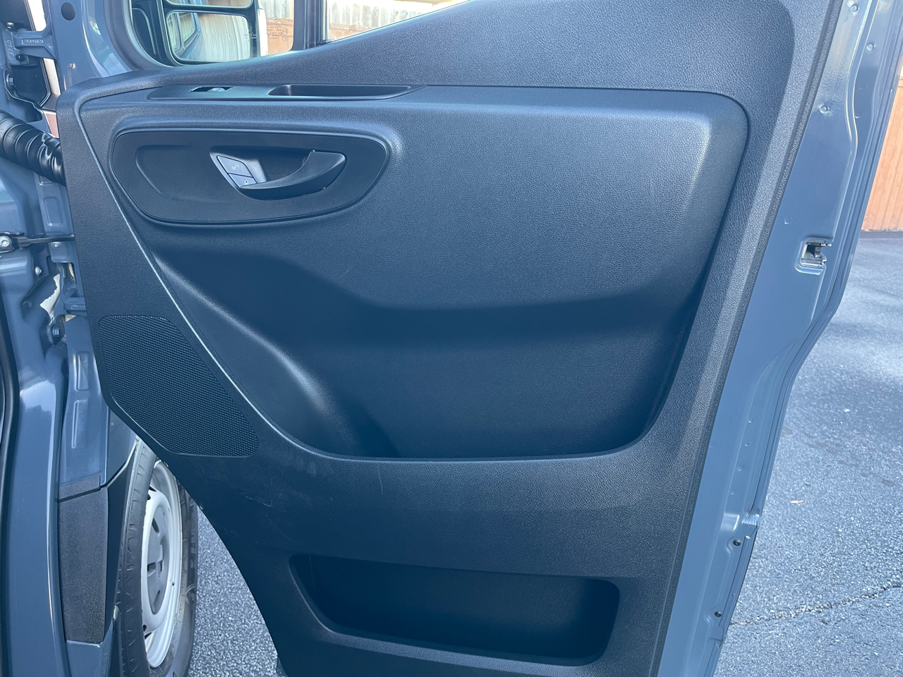 Mercedes-Benz Sprinter 3500 Wagon High Roof 170-in. WB 2019