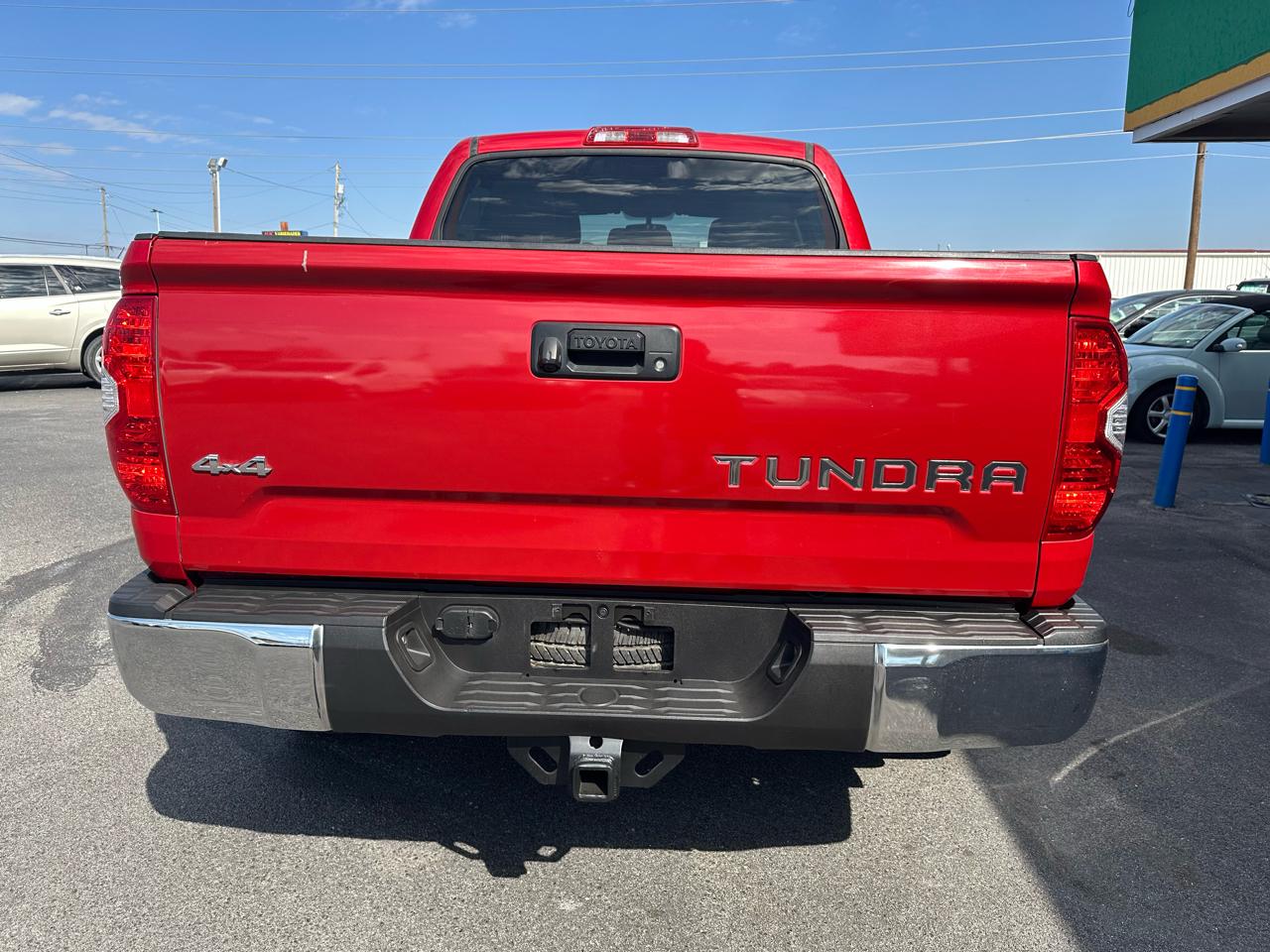 Toyota Tundra SR5 5.7L V8 FFV CrewMax 4WD 2016