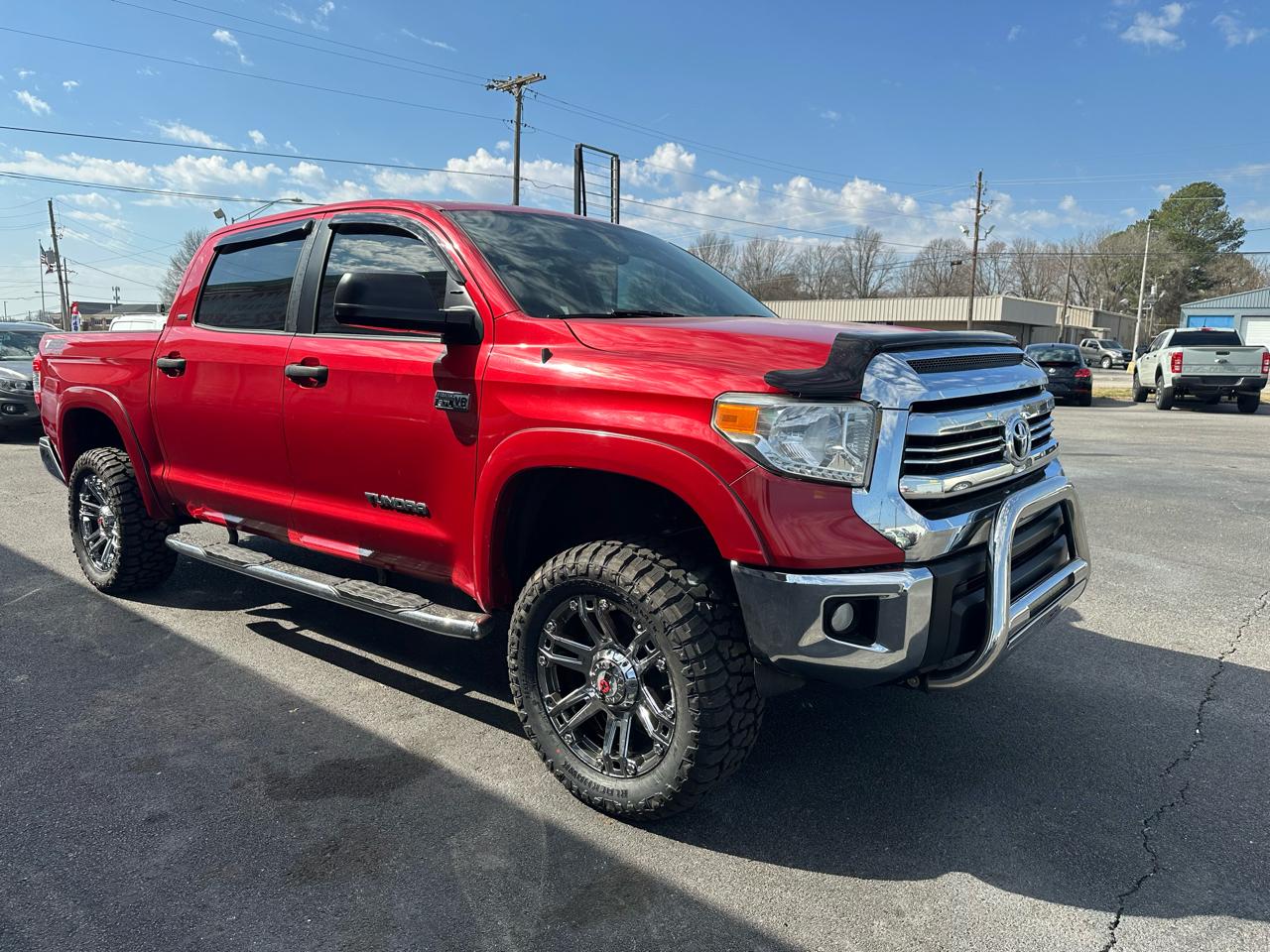 Toyota Tundra SR5 5.7L V8 FFV CrewMax 4WD 2016