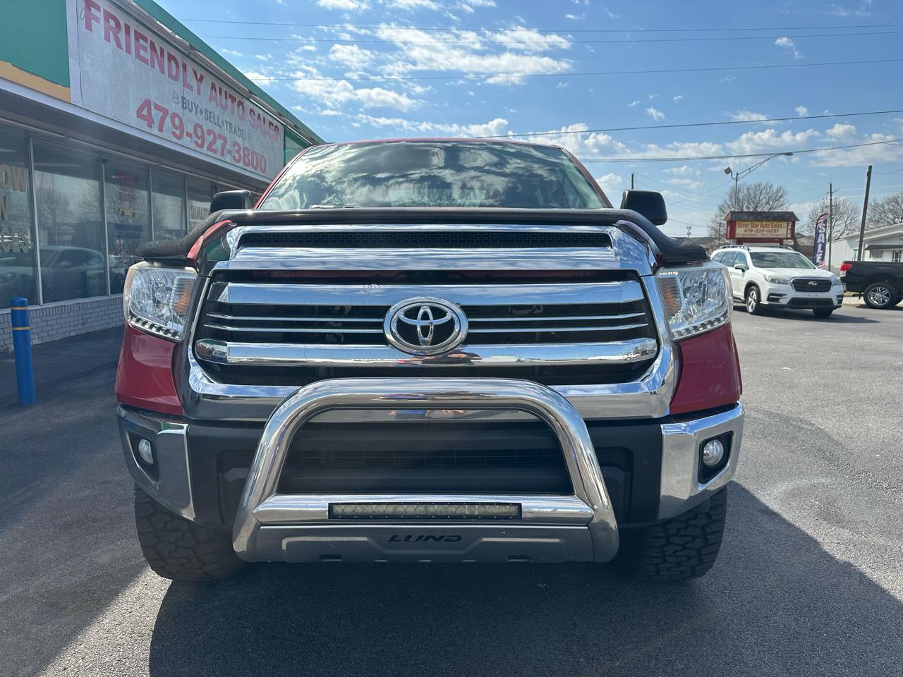 Toyota Tundra SR5 5.7L V8 FFV CrewMax 4WD 2016