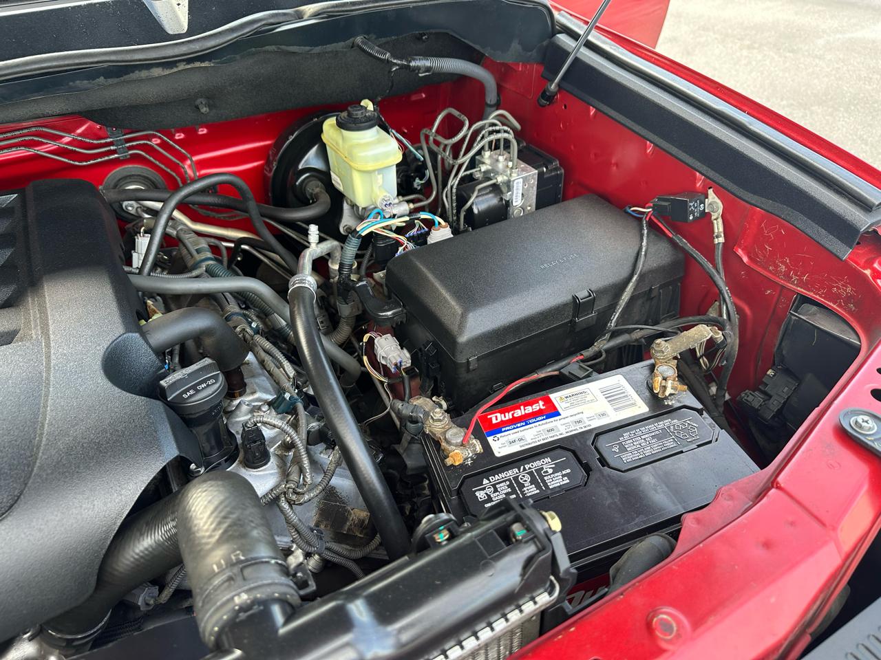 Toyota Tundra SR5 5.7L V8 FFV CrewMax 4WD 2016