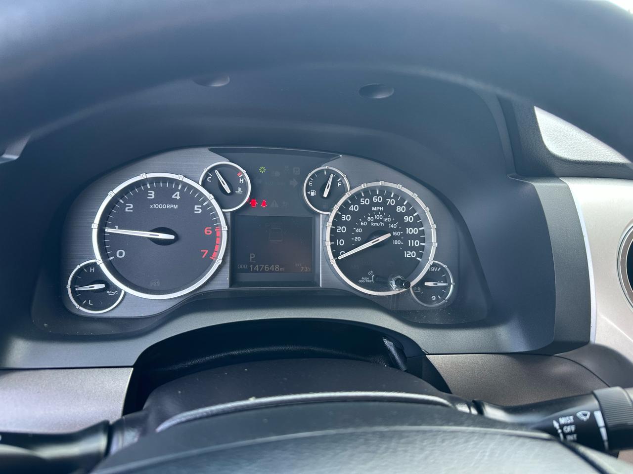 Toyota Tundra SR5 5.7L V8 FFV CrewMax 4WD 2016