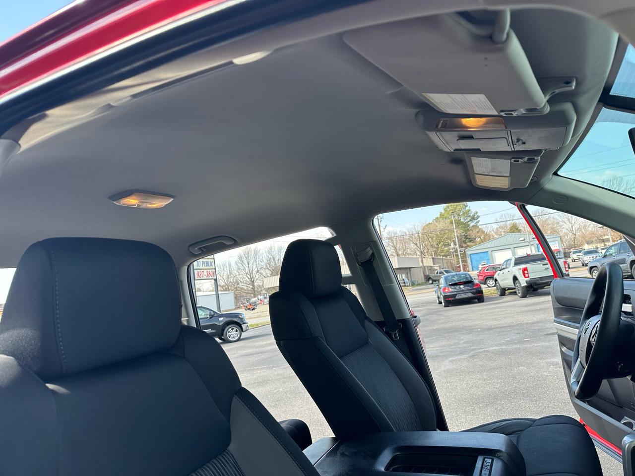 Toyota Tundra SR5 5.7L V8 FFV CrewMax 4WD 2016