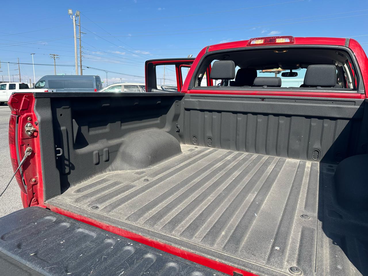 Toyota Tundra SR5 5.7L V8 FFV CrewMax 4WD 2016