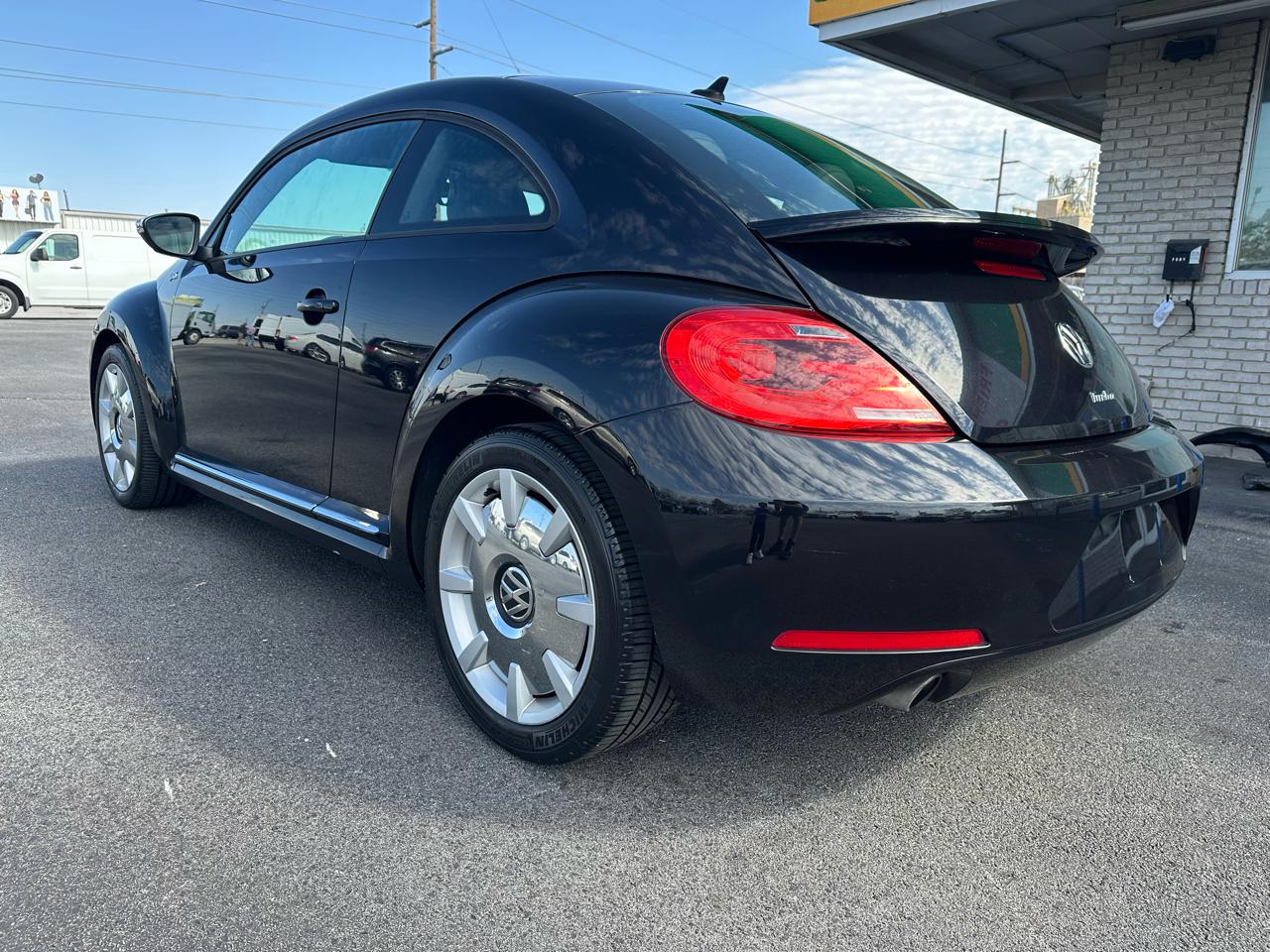 Volkswagen Beetle  2013