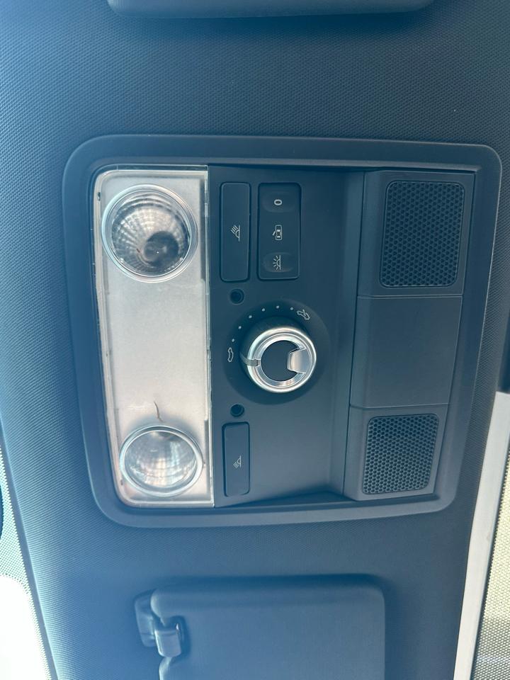 Volkswagen Beetle  2013