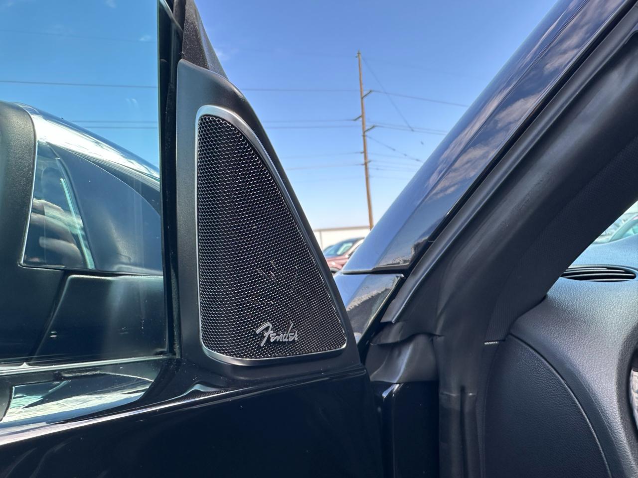 Volkswagen Beetle  2013