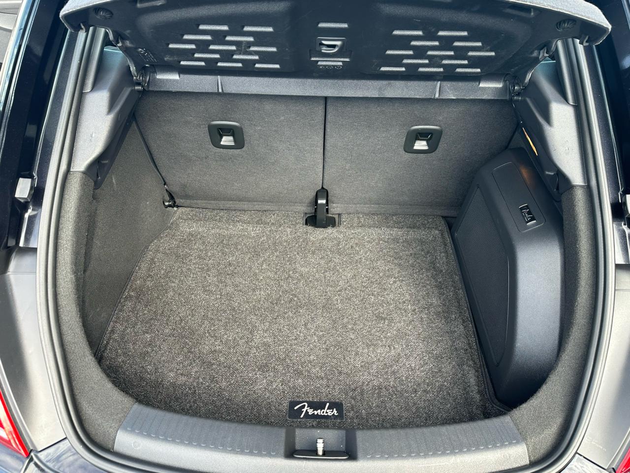 Volkswagen Beetle  2013