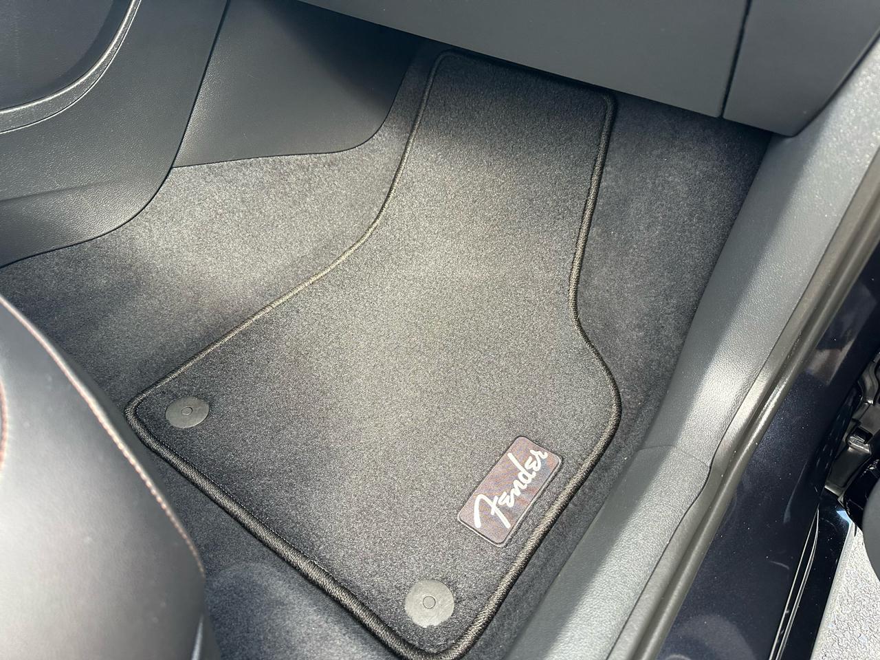 Volkswagen Beetle  2013