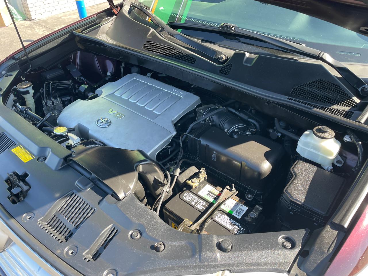 Toyota Highlander Base 2WD V6 2013