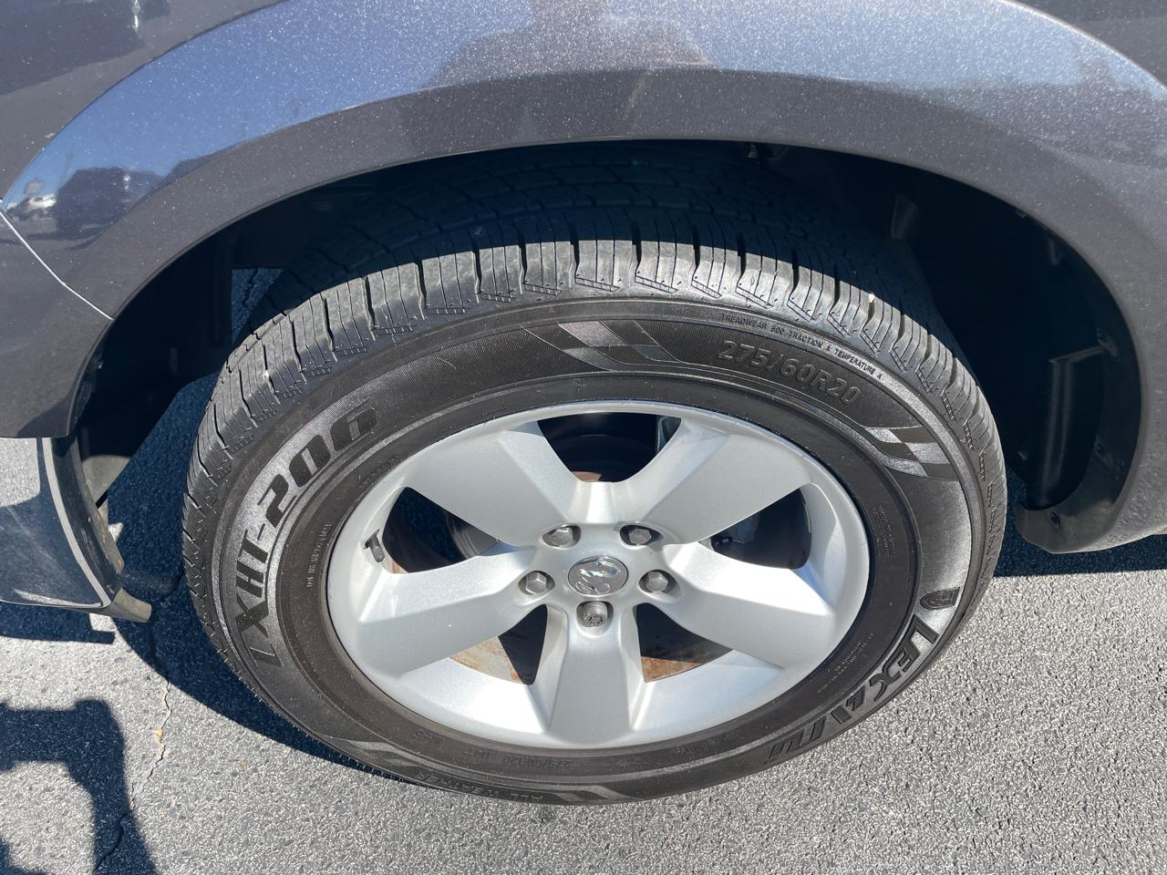 RAM 1500 SLT Crew Cab SWB 2WD 2015