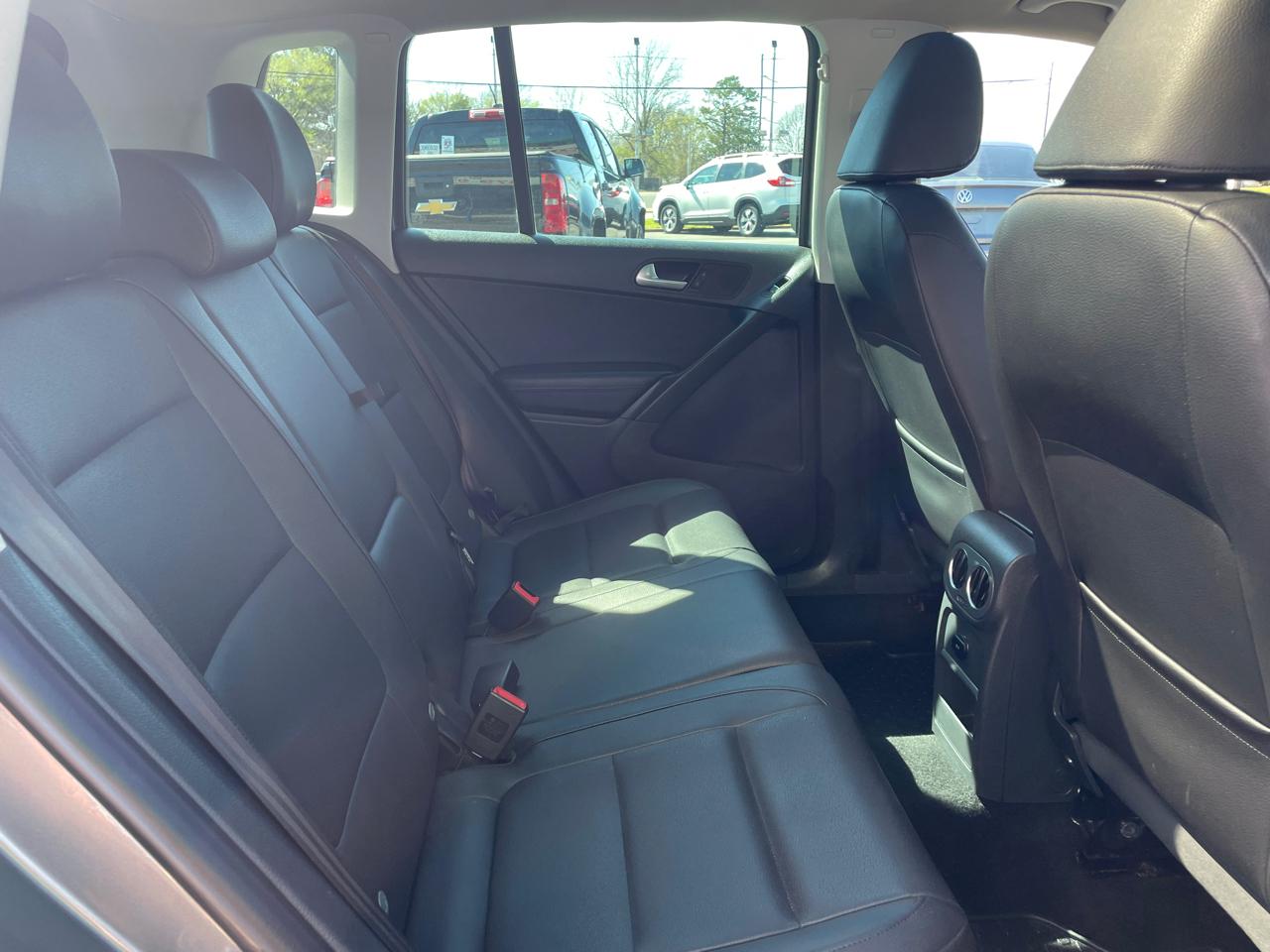 Volkswagen Tiguan 2.0T S 4Motion 2013